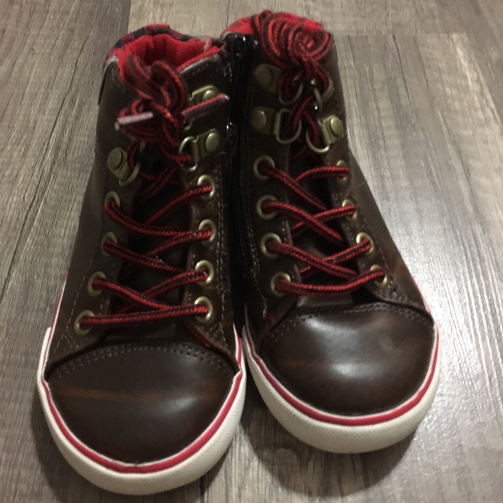 BabyGap Boys Boot